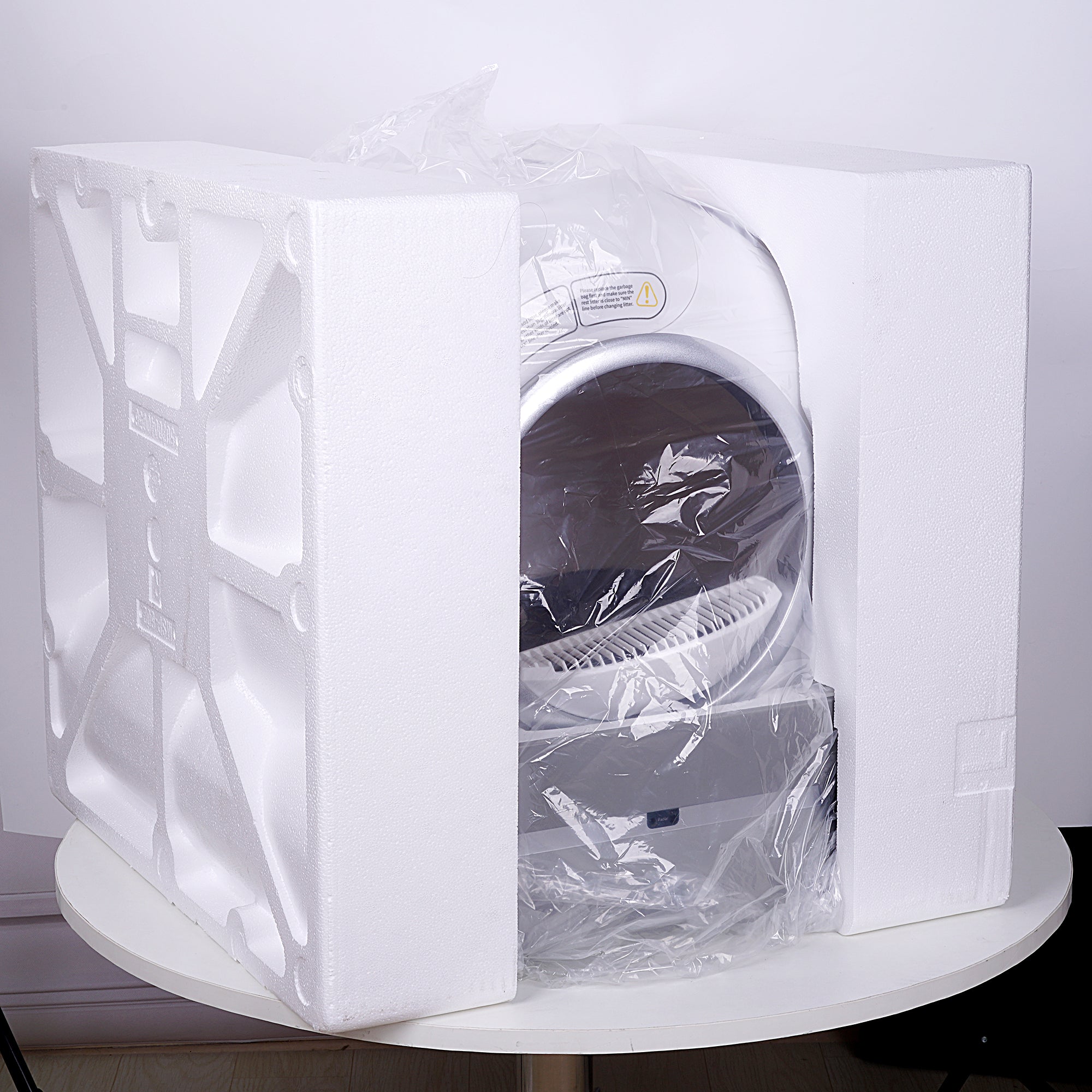 Automatic Self-Cleaning Odor Removal Litter Box - Cat - (White & Grey)