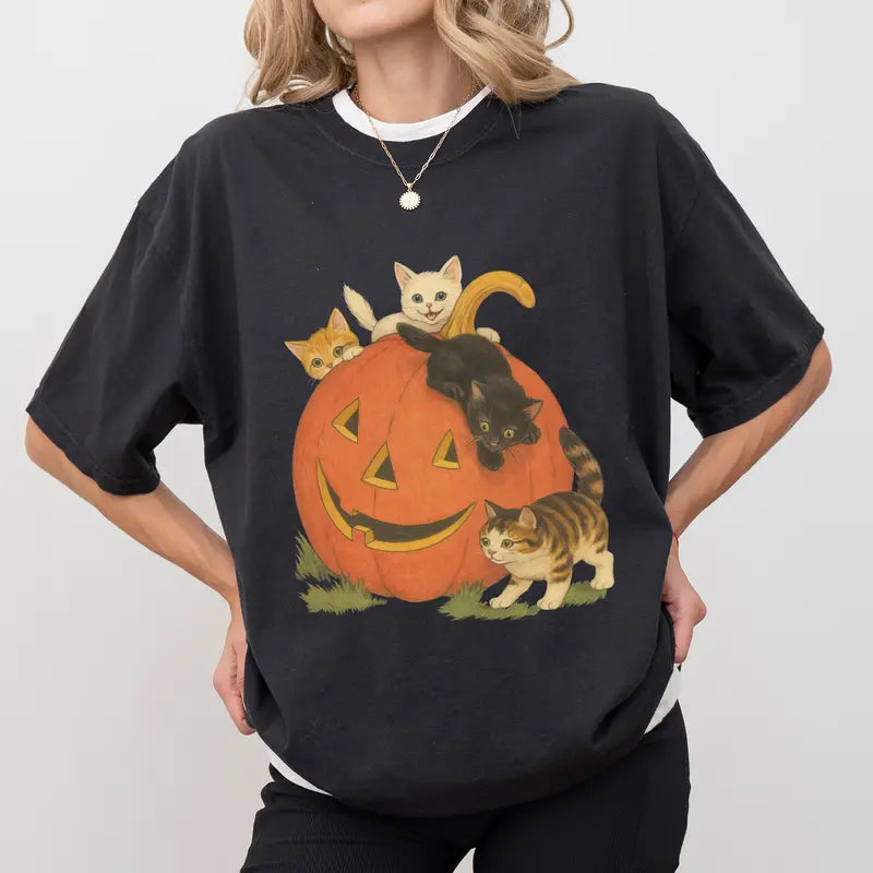 Vintage 90s Halloween Cat T-Shirt -(11 Colors) - (3XL - Sm) - Ladies