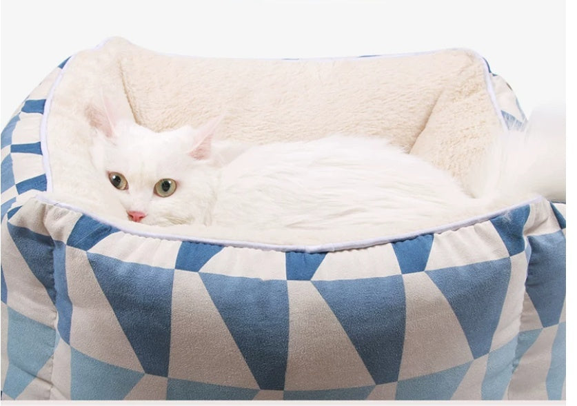 Semi-enclosed Tent-Shape Hideaway Bed- Cat
