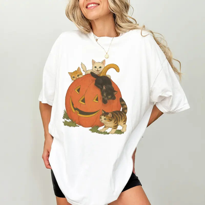 Vintage 90s Halloween Cat T-Shirt -(11 Colors) - (3XL - Sm) - Ladies