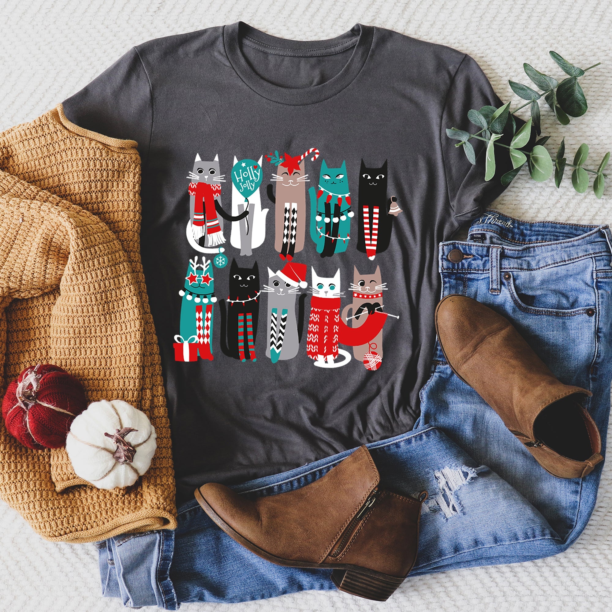 Christmas Cats Tee - (6 Color Options) - (Sm - 2X) - Unisex