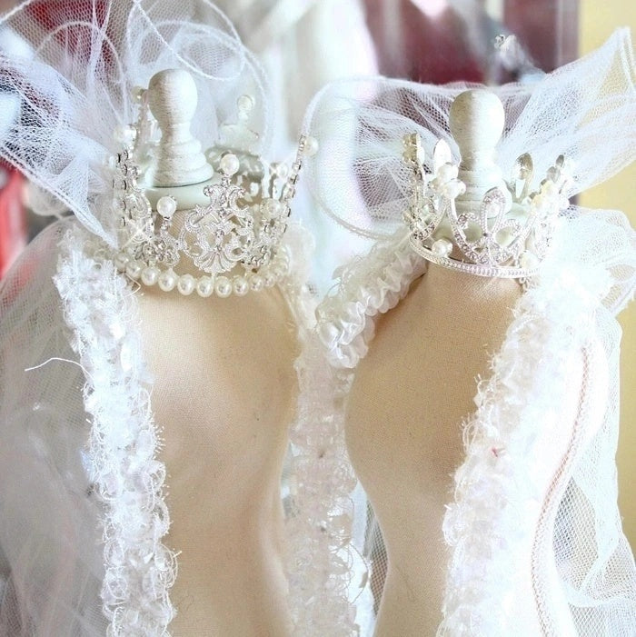 2-pc Set - Luxury Bridal Veil with Pearl Tiara Crown - Dog Cat - (S, L) - (White) - (While Supplies Last)