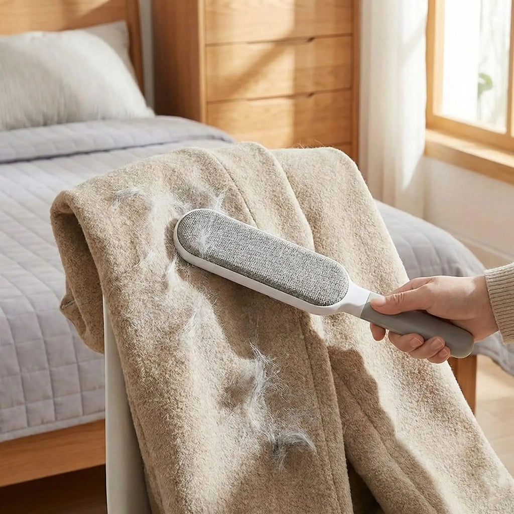 Double Sided Lint Brush - Cleans Pet Hair From Sofa and Clothes - (Reusable) - (31x5x5cm) - (While Supplies Last)