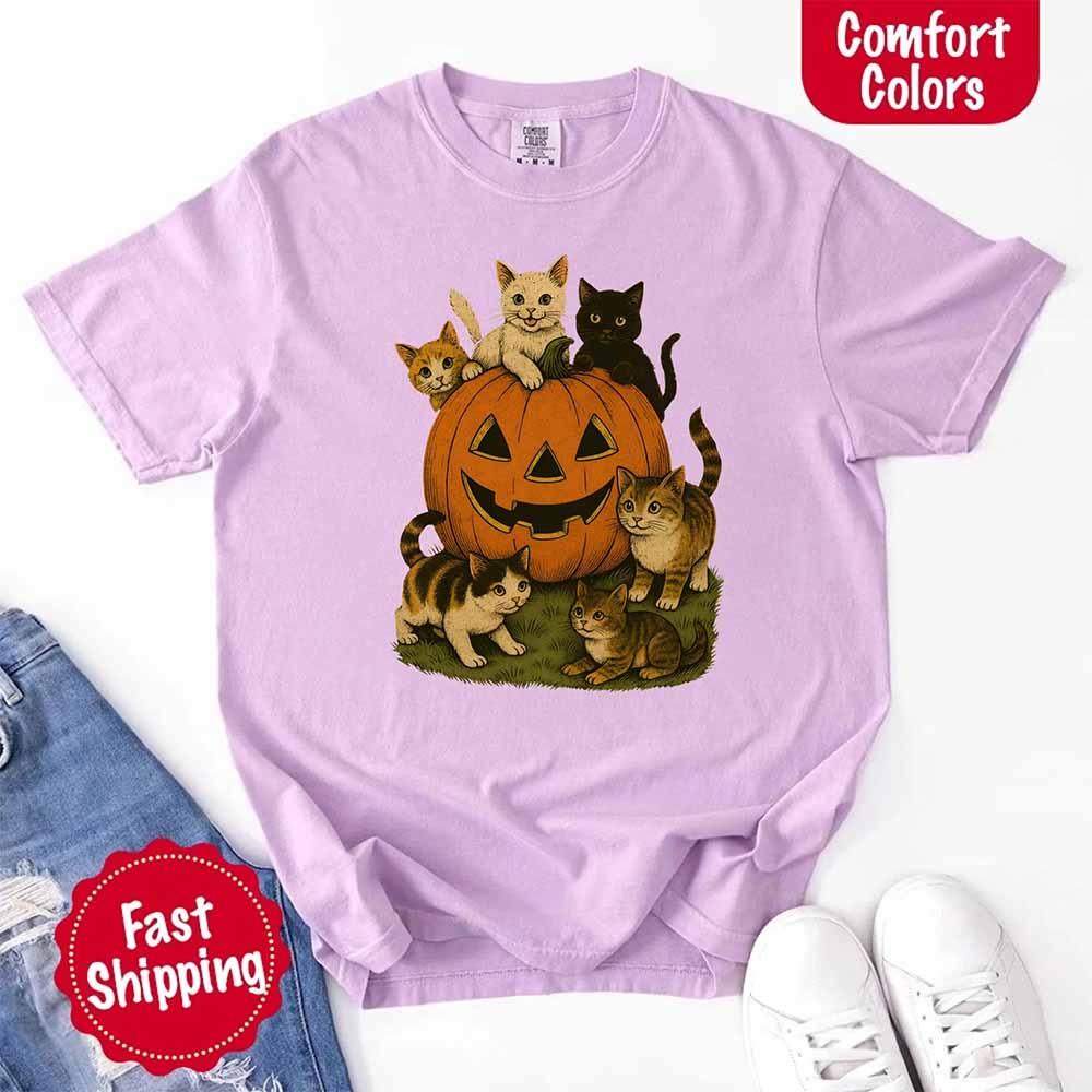 Vintage 90s Cat Halloween Tee - (9 Color Options) - (S-4X) - Ladies