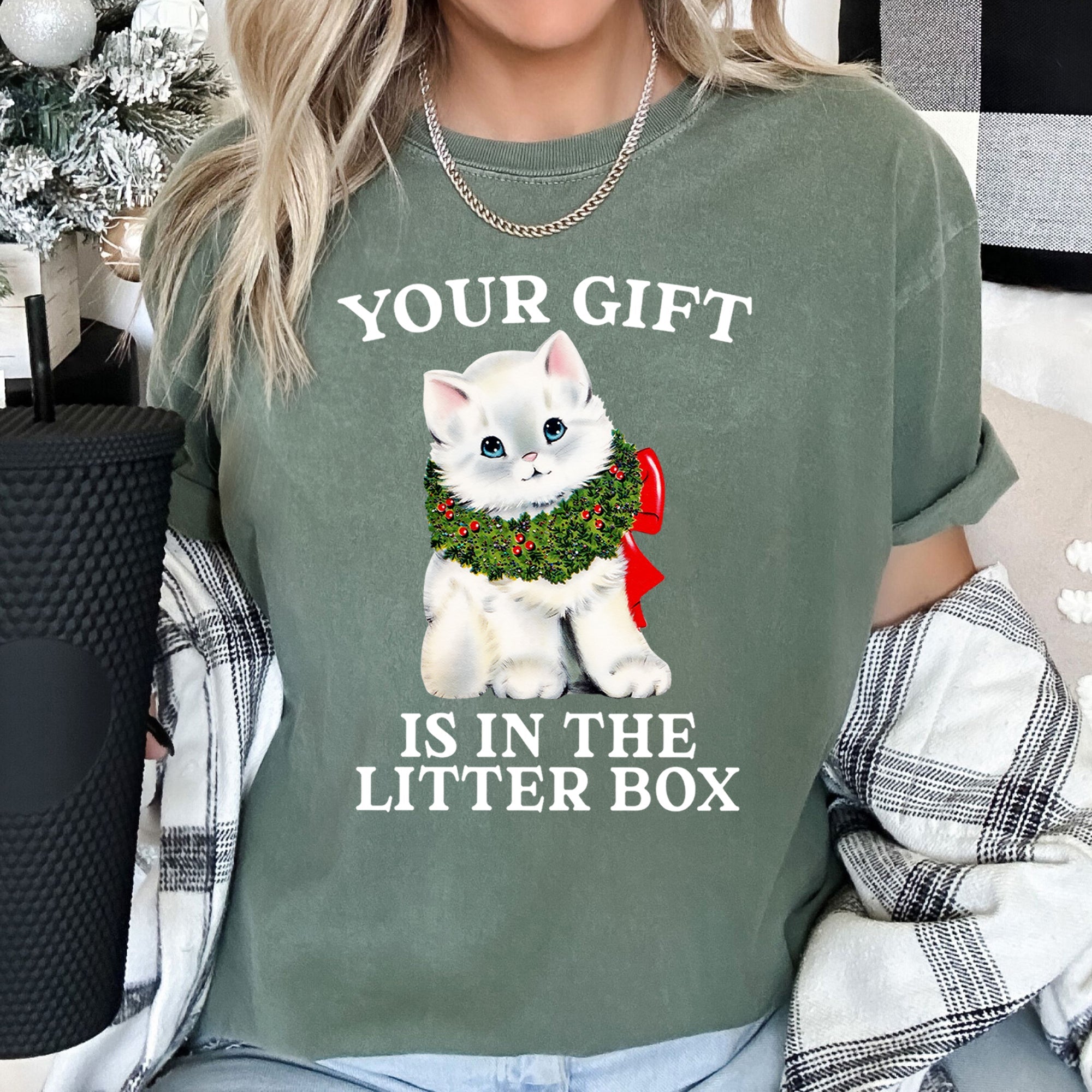 "Your Gift Is In The Litter Box" T-Shirt - Unisex - (13 Color Options) - (S-2XL)