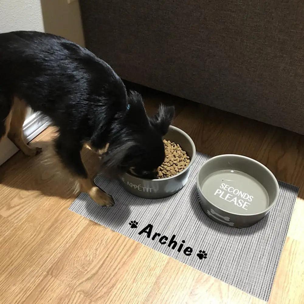 Personalized Silicone Feeding Mat - Dog Cat  - (M) - (4 Color Options) -(While Supplies Last)